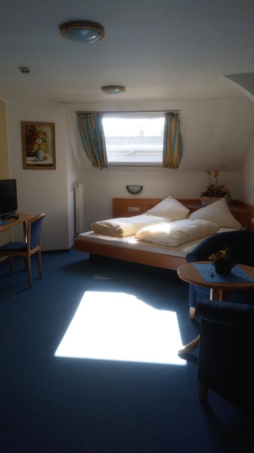 Landgasthof & Hotel "Merje" Kreuztal Luaran gambar